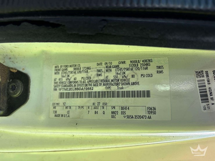 2011-ford-e250-image-5
