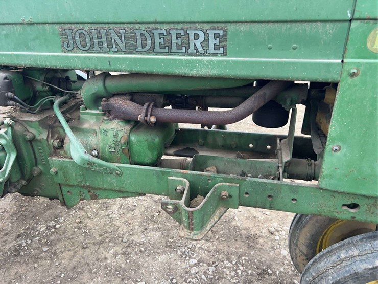 john-deere-model-b-image-19