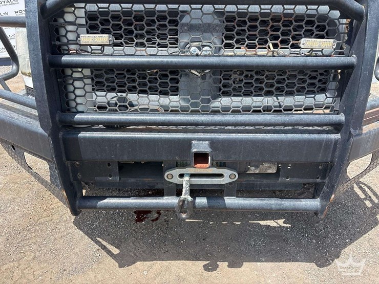 2018-dodge-3500-image-10