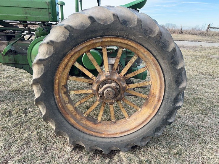 john-deere-model-a-image-40