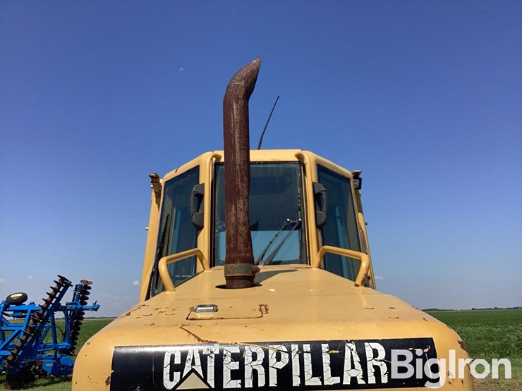 2006-caterpillar-d5n-xl-image-17