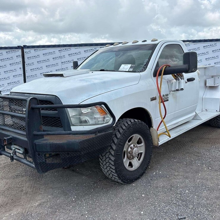 2018 DODGE 3500