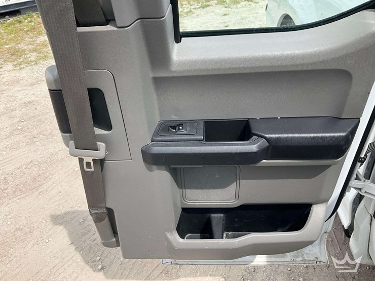 2019-ford-f150-image-23