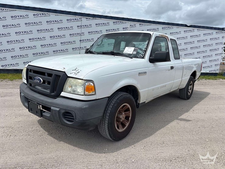 2010-ford-ranger-image-1