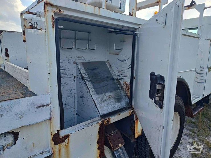 2016-kenworth-t370-image-35