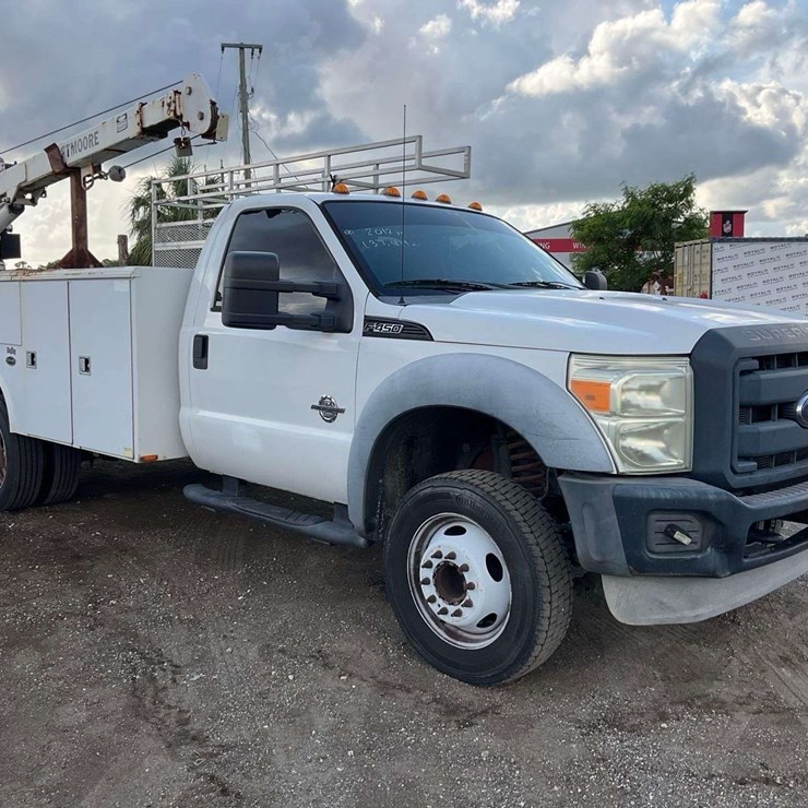 2012 FORD F450