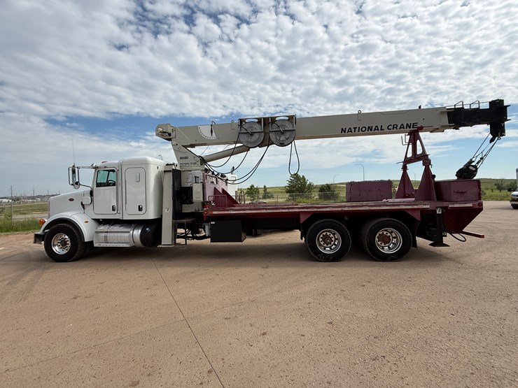 2015-peterbilt-365-image-8