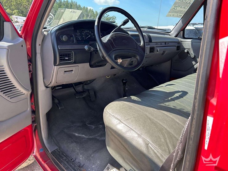 1995-ford-f350-image-12