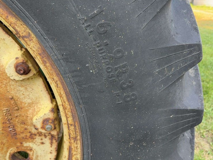 john-deere-4020-image-10