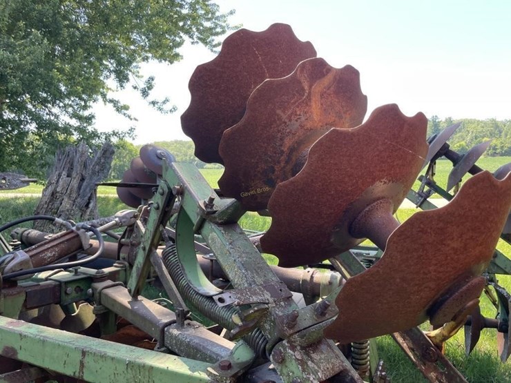 john-deere-110-image-6