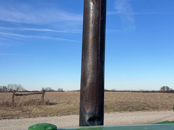 john-deere-60-image-16