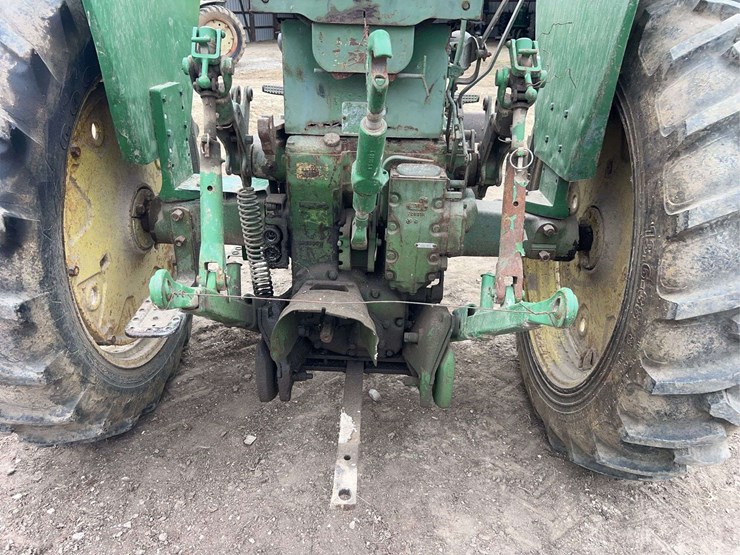 john-deere-620-image-35