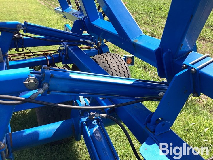 2011-landoll-7431-33-image-20