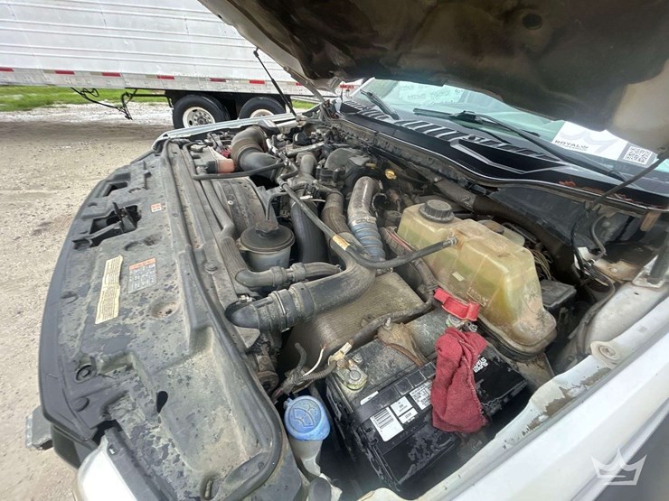 2017-ford-f550-image-7
