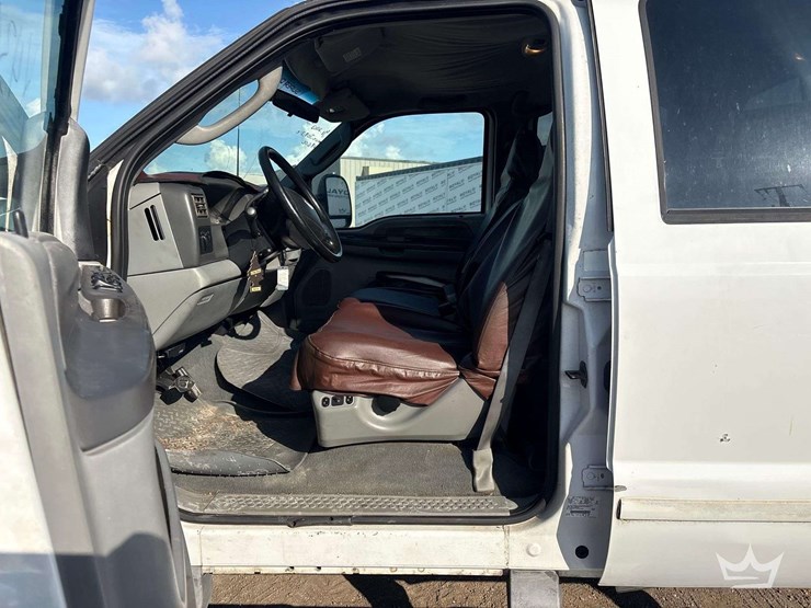 2003-ford-f250-image-16