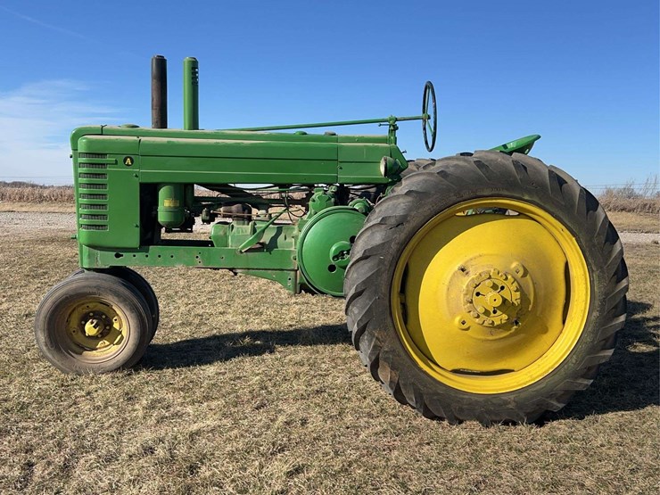 john-deere-model-a-image-2