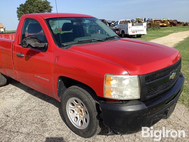 2010-chevrolet-silverado-1500hd-image-18