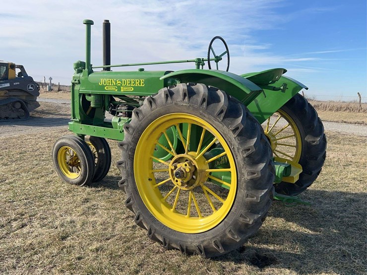 john-deere-model-a-image-3