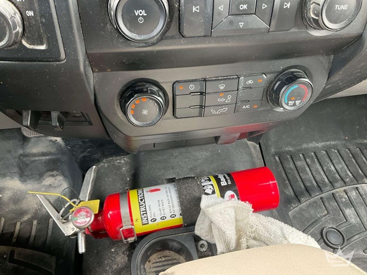 2019-ford-f150-image-14
