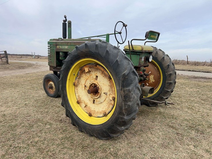 john-deere-model-a-image-3