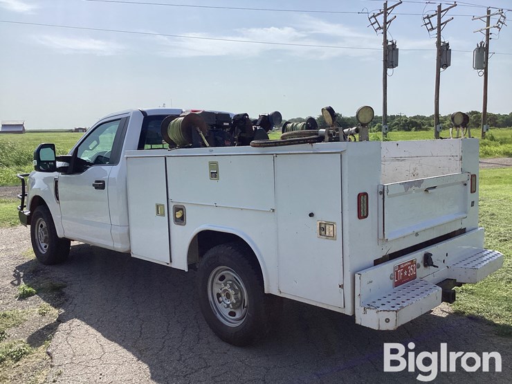 2017-ford-f250-xl-image-7