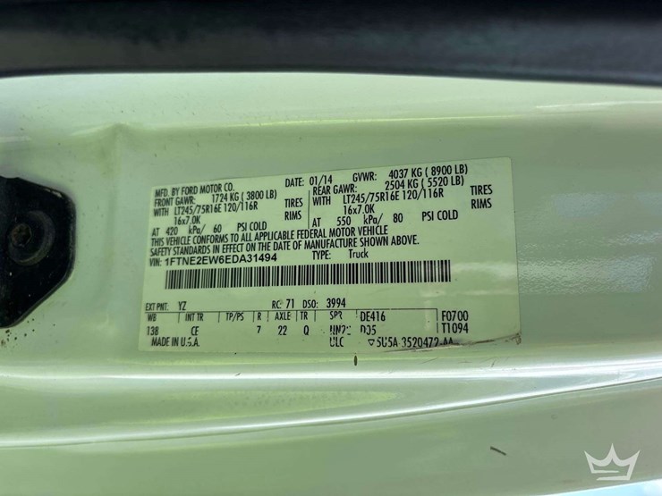 2014-ford-cargo-image-5