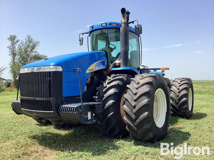 2009-new-holland-t9050-image-1