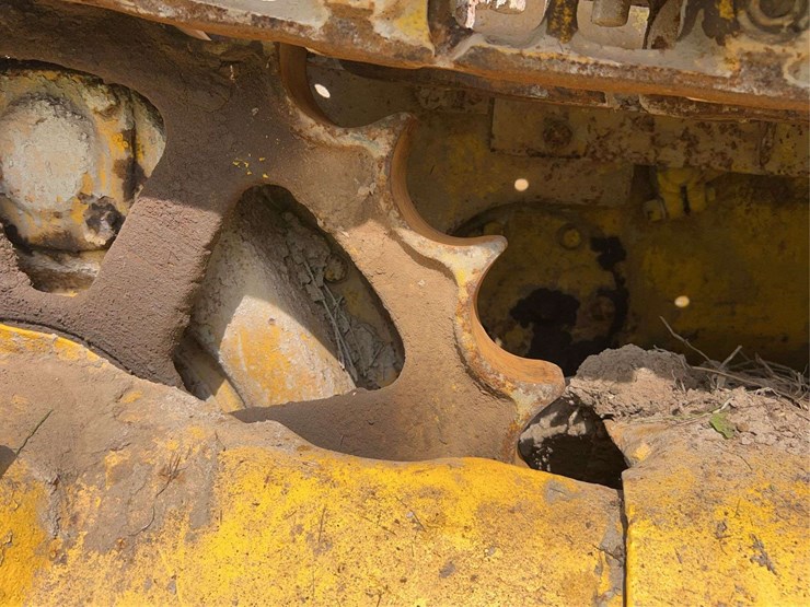 caterpillar-r4-image-30