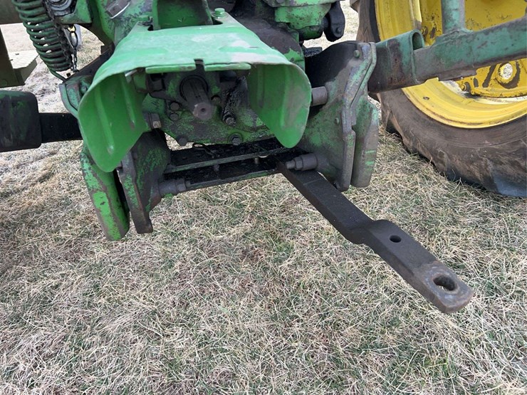 john-deere-720-image-43