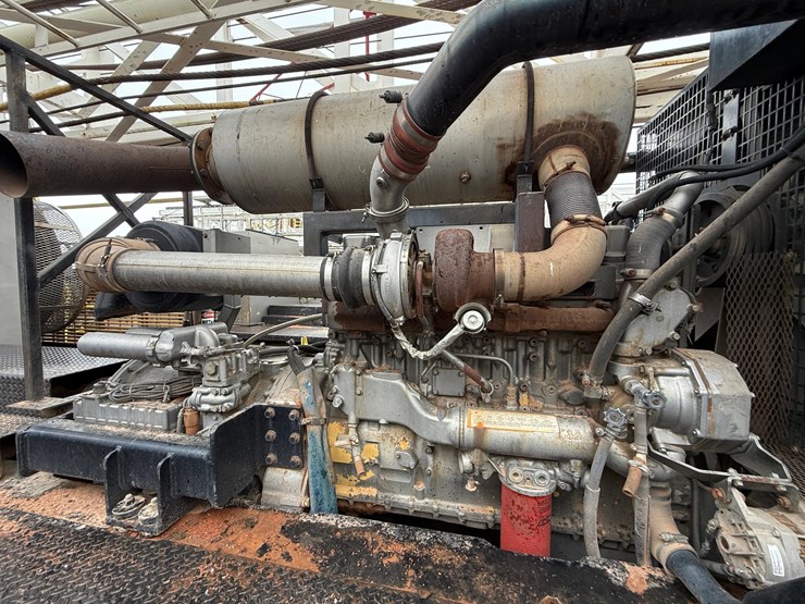 2007-caterpillar-c15-image-5
