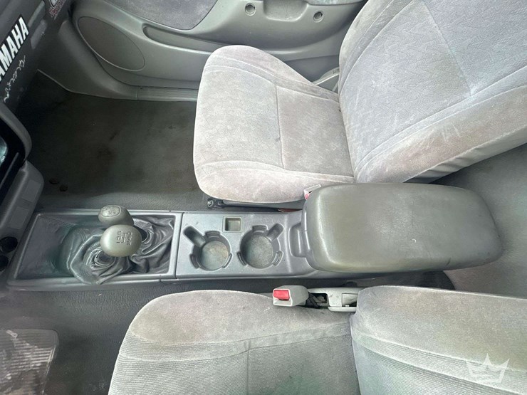 2002-toyota-tacoma-image-16