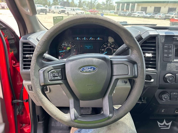 2019-ford-f150-image-8