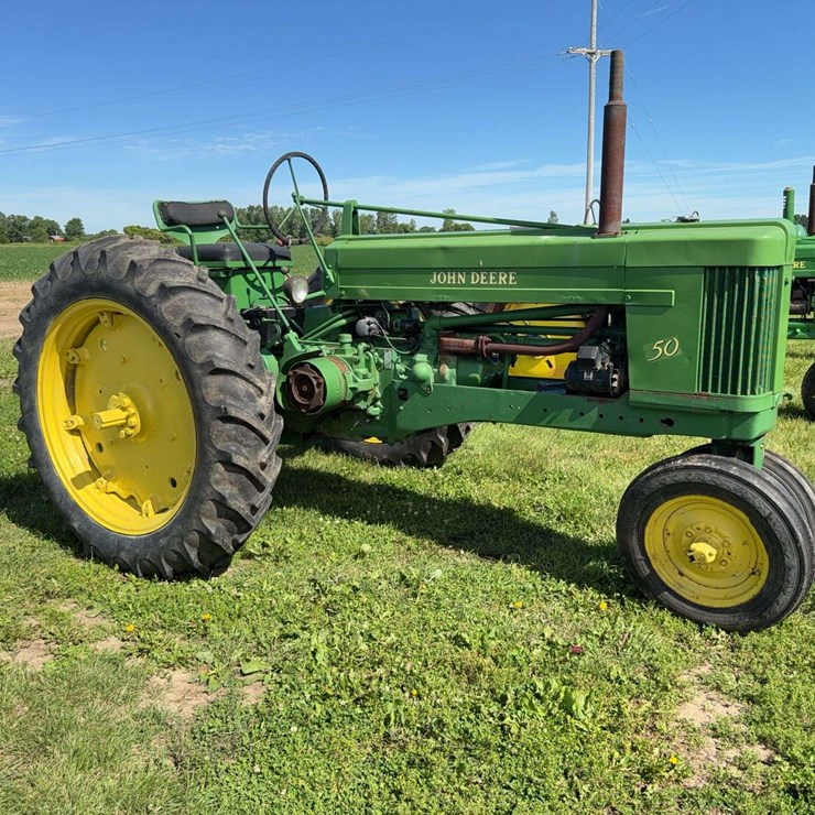 JOHN DEERE 50