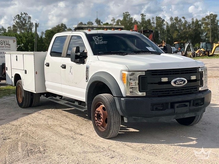 2017-ford-f450-image-2
