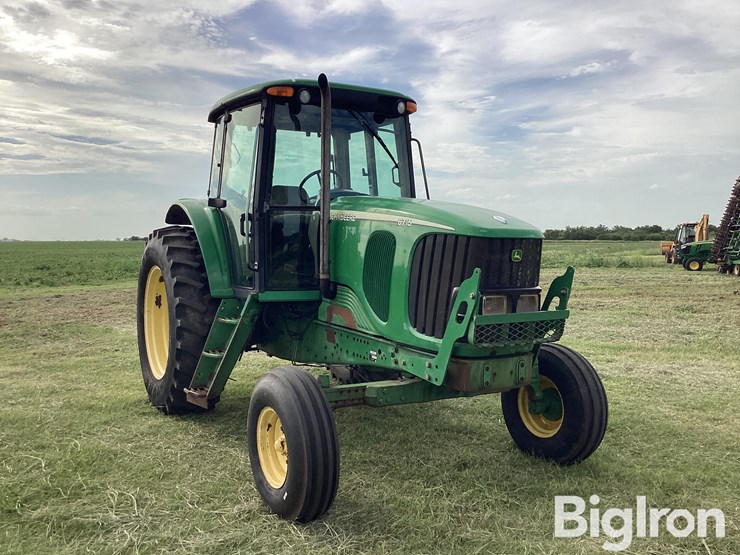 2004-john-deere-6715-image-3