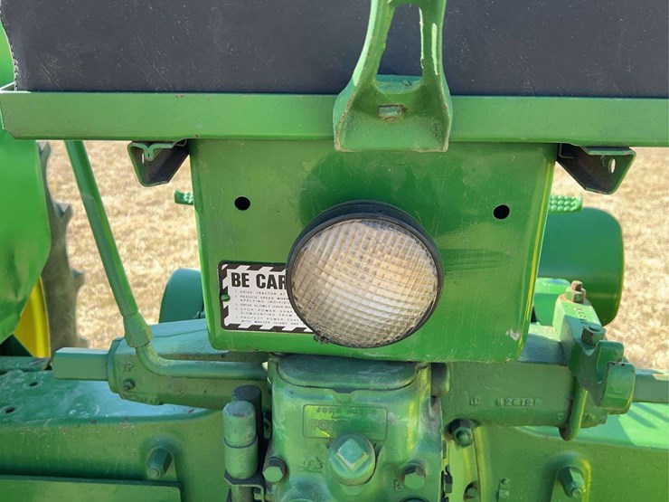 john-deere-model-b-image-41