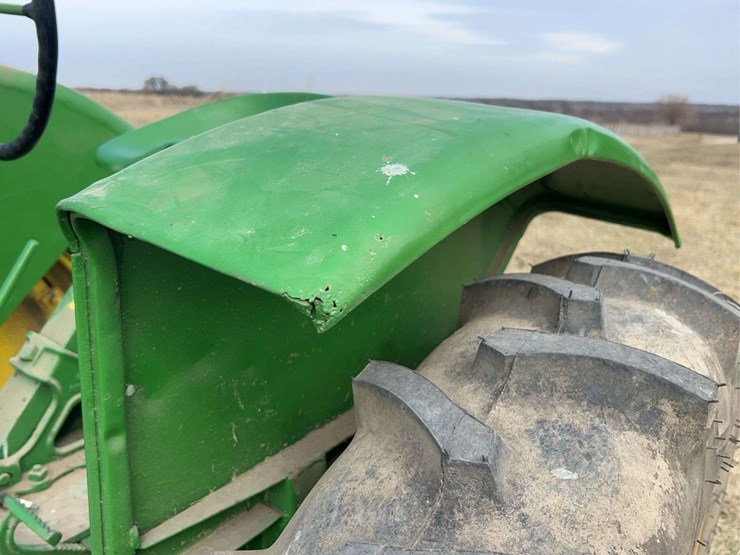 john-deere-model-b-image-46