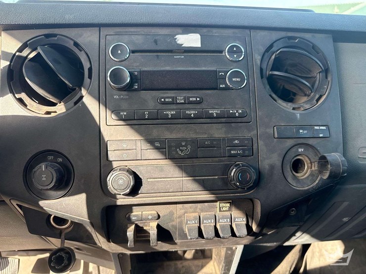 2013-ford-f250-image-25
