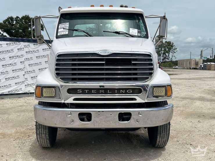 2003-sterling-l9500-image-27