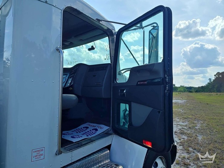 2016-kenworth-t370-image-50