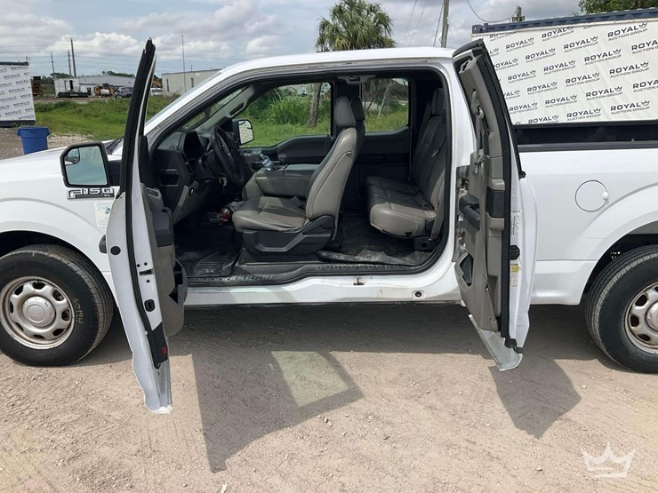2019-ford-f150-image-19