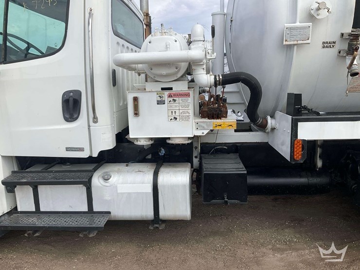 caterpillar-c7-image-25