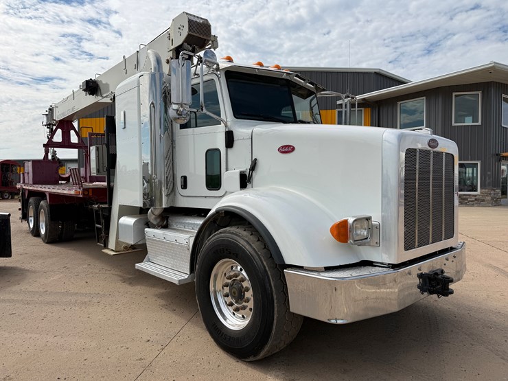 2015-peterbilt-365-image-4