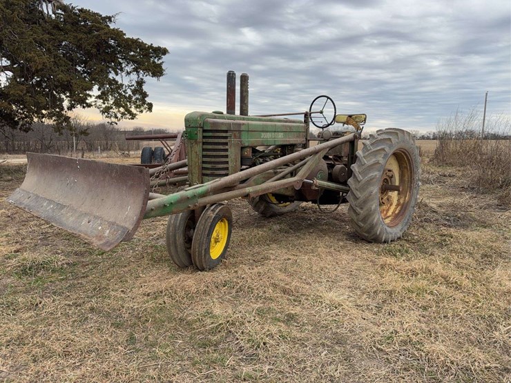 john-deere-a-image-1
