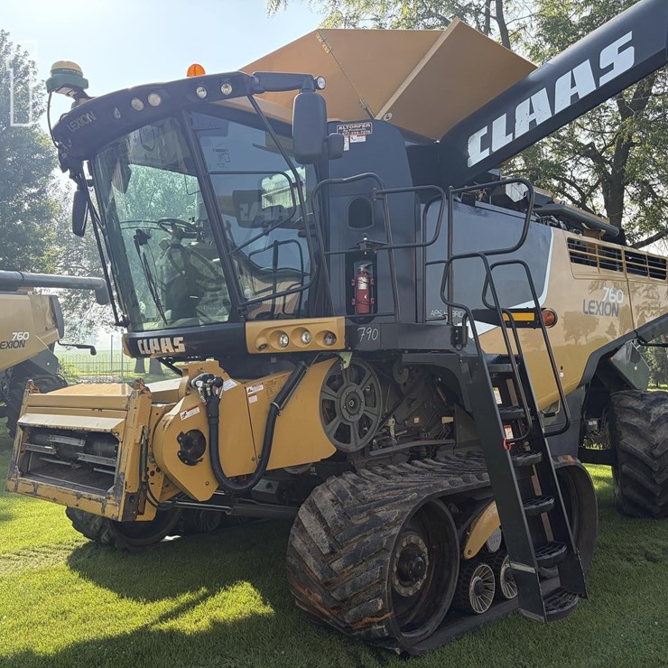 2013 CLAAS LEXION 760