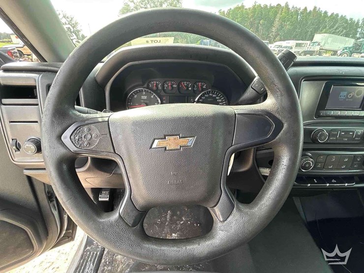 2015-chevrolet-silverado-1500-image-19