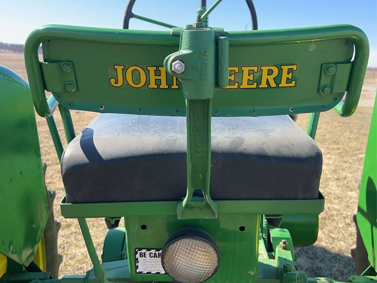 john-deere-model-b-image-42