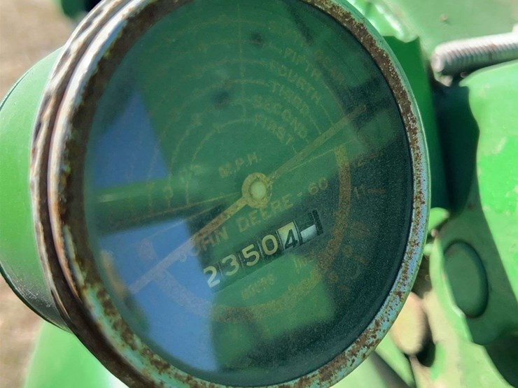 john-deere-60-image-55