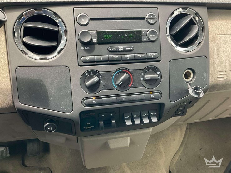 2008-ford-f450-image-15