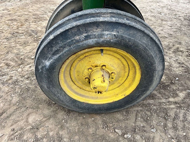john-deere-model-a-image-15